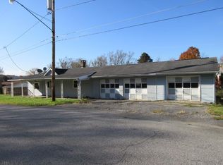 1048 Washington Ave, Nanty Glo, PA 15943