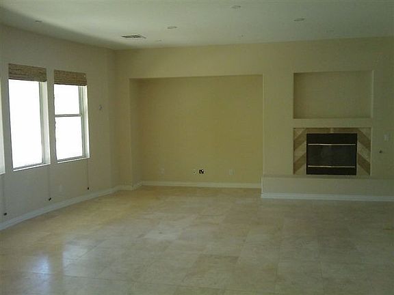 3rd image of 2825 Maryland Hills Dr