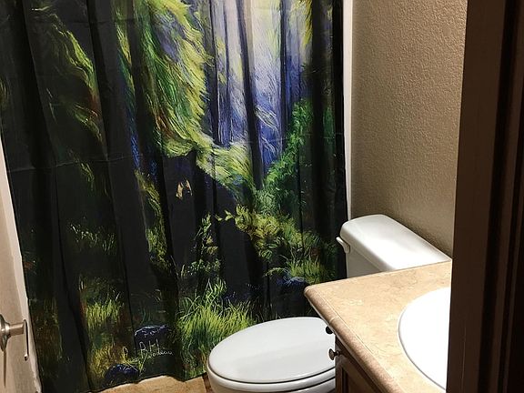 2nd bathroom