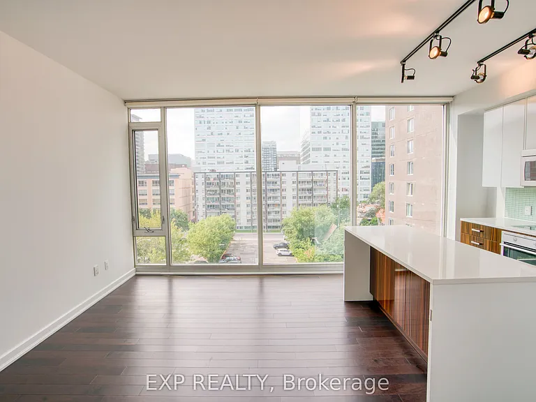 300 Lisgar St #603 — Photo 28