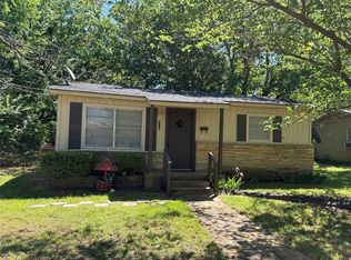 210 31st St NW, Paris, TX 75460