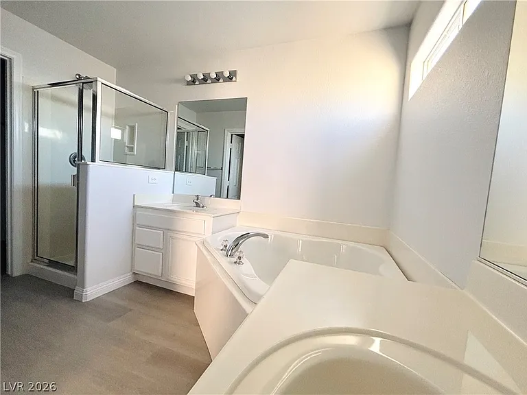 7859 Treasure Ship Ave — Photo 16