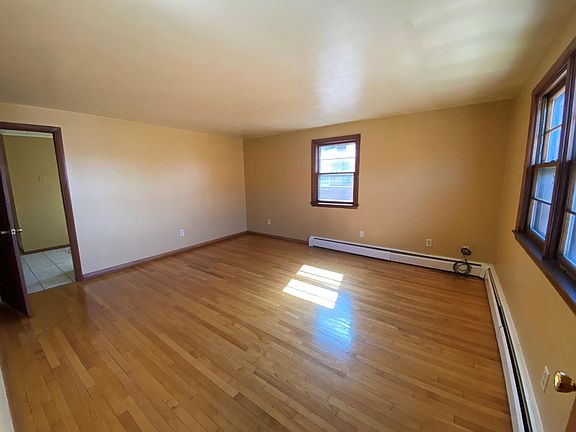 5th image of 57 Gould Dr APT D