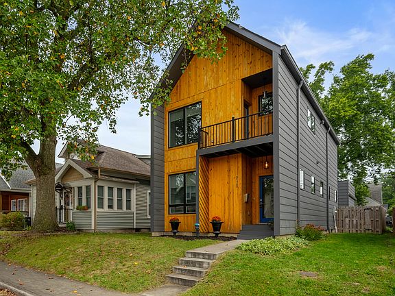 2nd image of 718 Cottage Ave