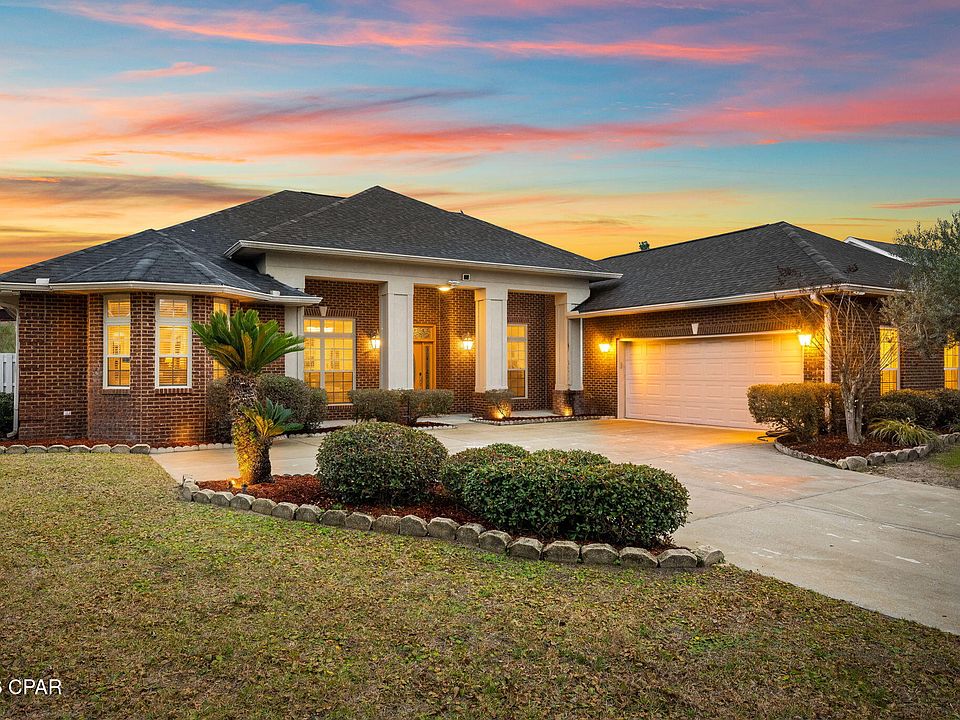 1st image of 140 Cottonwood Cir