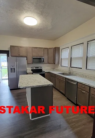 262 N Richland St — Photo 3
