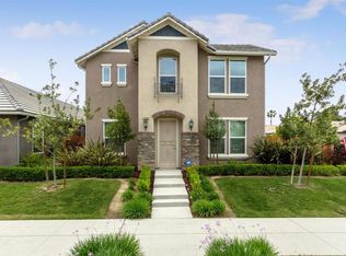 11339 N Sageberry Way, Fresno, CA
