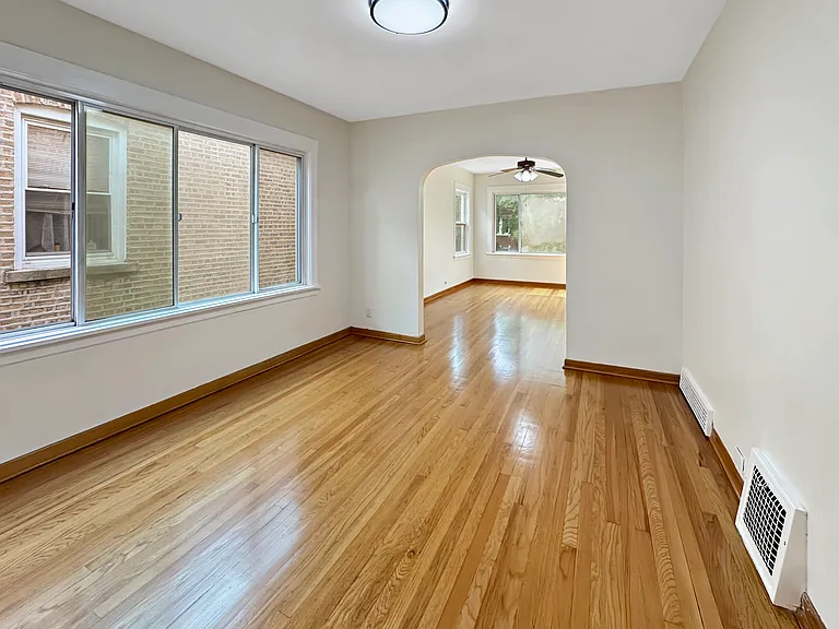 5244 W Altgeld St #2 — Photo 12