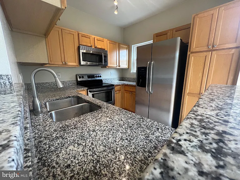 1550 Spring Gate Dr #8302 — Photo 18