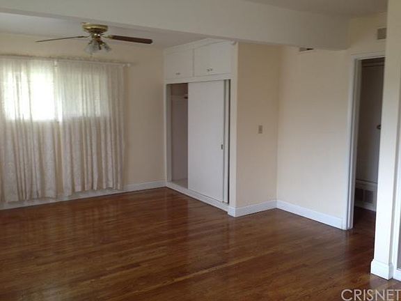 3rd image of 6318 Melvin Ave