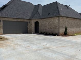 4604 Enclave Cir, Norman, OK 73072