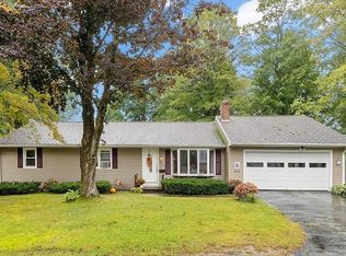 94 Fairlawn Ave, Gardner, MA 01440