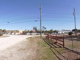 2nd image of 3964 Crestwood Manor Dr