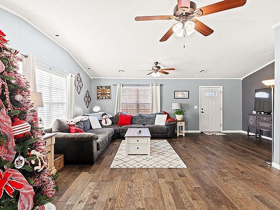 4th image of 3521 Lusk Drive