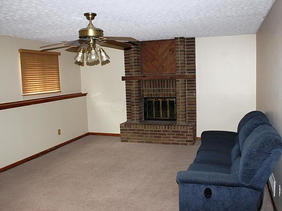 4th image of 2249 Belltree Dr