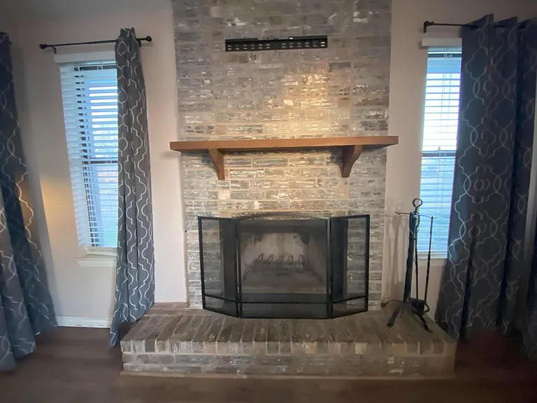 8026 Bonnie Cir — Photo 4