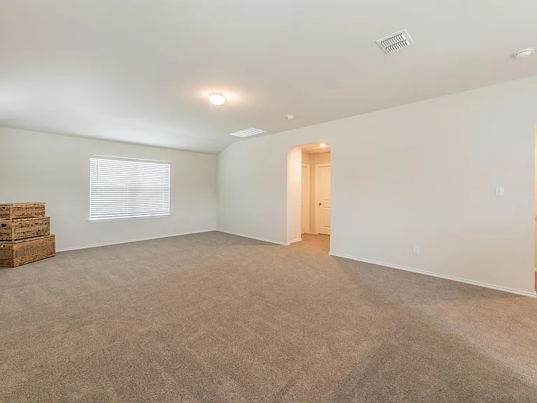 Bonus room / second living room