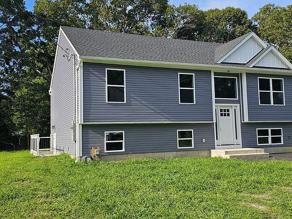4th image of 34 Malba Dr