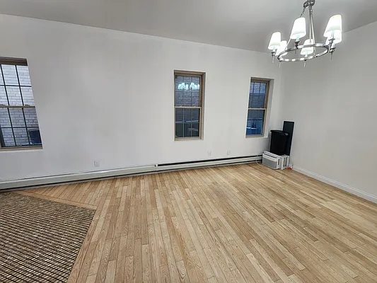 Rented by Aida Home Realty | media 7