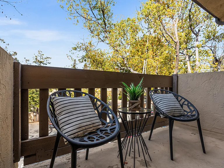 Plum Orchard Apartments — Photo 81