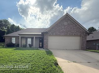 8963 Smith Ranch Dr, Southaven, MS 38671
