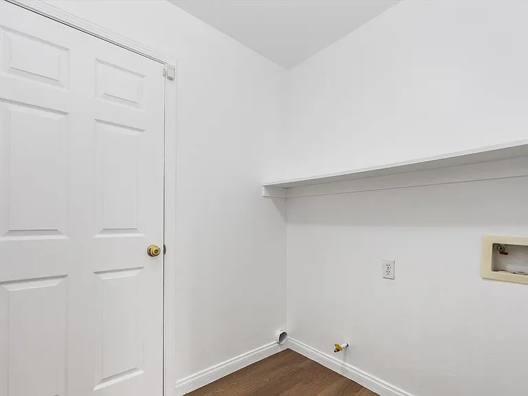 3921 White Sands Dr — Photo 30