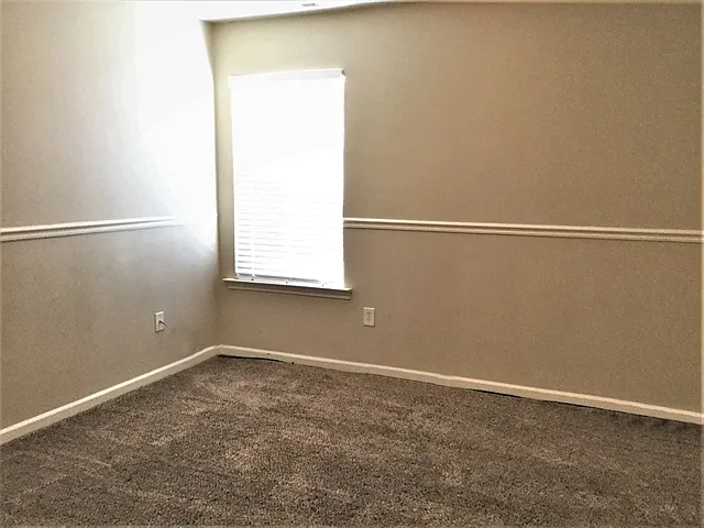 5915 Leawood Run Ct — Photo 15