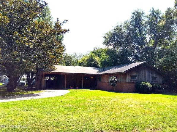 130 Lee Cir, Indianola, MS 38751