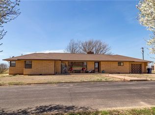 11286 N 2350th Rd, Corn, OK 73024