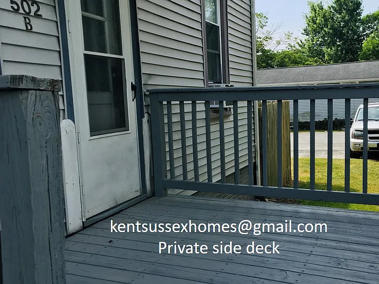 Private side deck