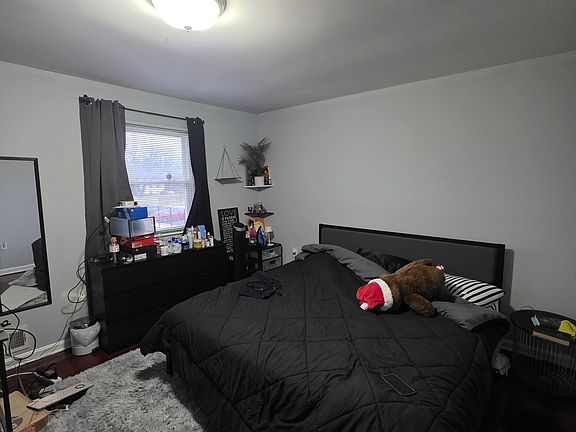 4th image of 3061 Sunset Ln