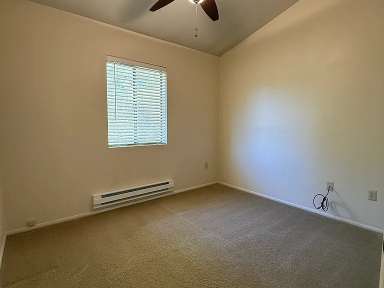 108 Rodeo Dr #4 — Photo 8