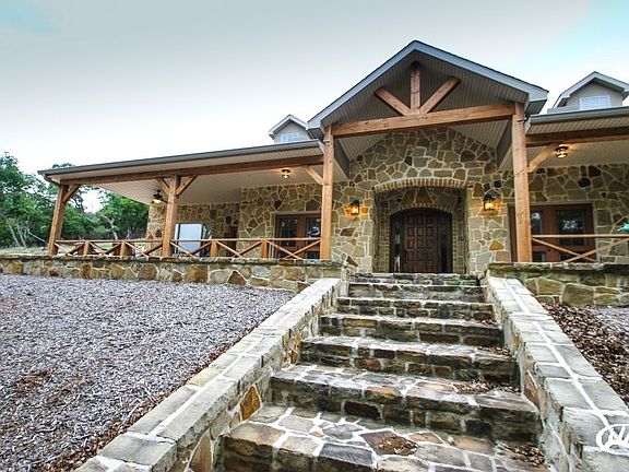 2nd image of 303 River Valley Road