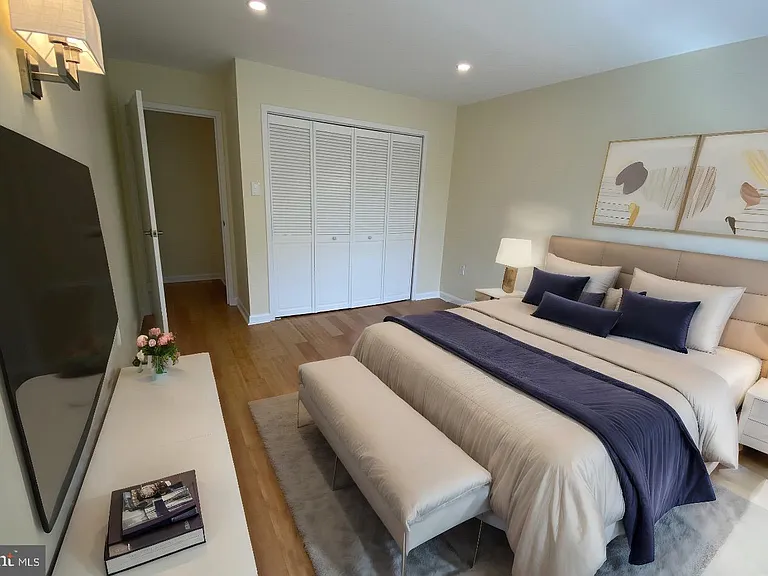 2711 Ordway St NW #302 — Photo 24