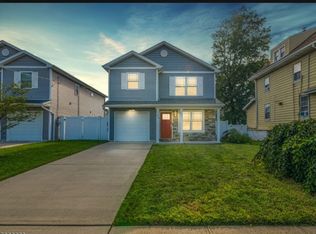 1018 Warren St, Roselle, NJ 07203