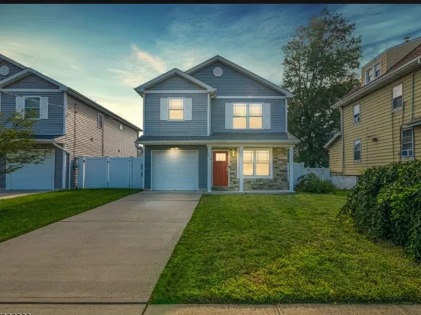 1018 Warren St, Roselle, NJ 07203