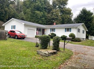 8 Twin Dr, Tunkhannock, PA 18657