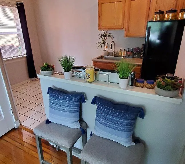 4433 Pershing Ave #101 — Photo 5