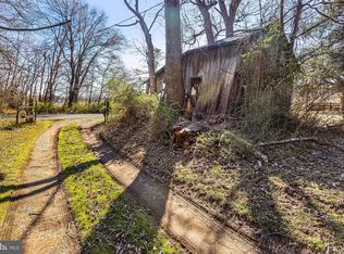 13339 Mountain Rd, Lovettsville, VA 20180