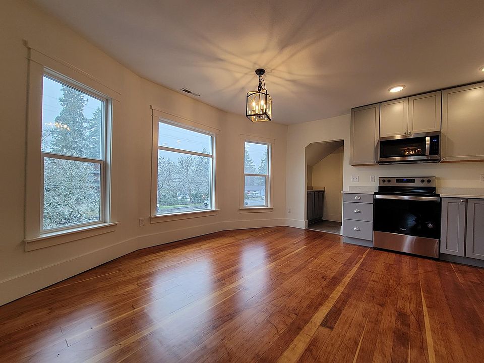 402 E Young St, Elma, WA 98541 Zillow