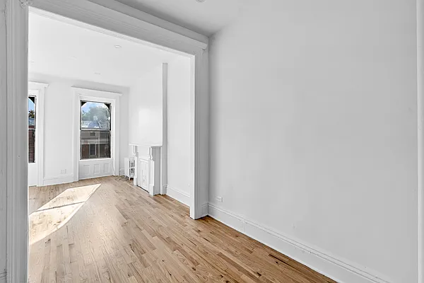 Rented by Corcoran | media 19