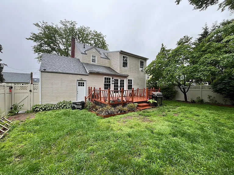 26 Fernwood Ter — Photo 14