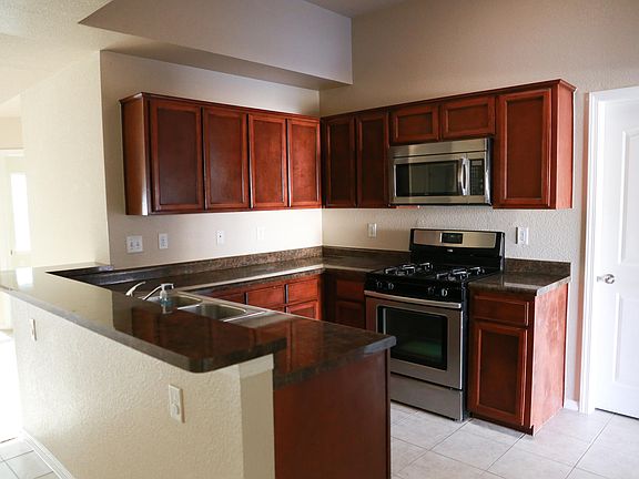 4th image of 11928 Mesquite Bush Dr