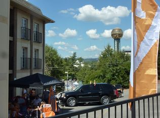 1004 Game Day Way APT 4, Knoxville, TN 37902