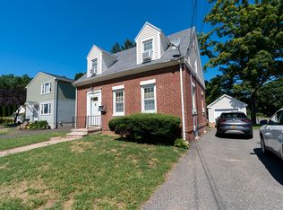 189 School St, Hamden, CT 06518