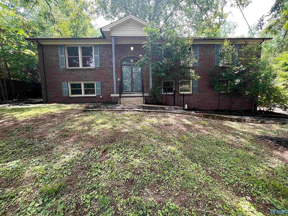 1st image of 11028 Louis Dr SE