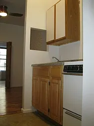 Rented by Tower Brokerage