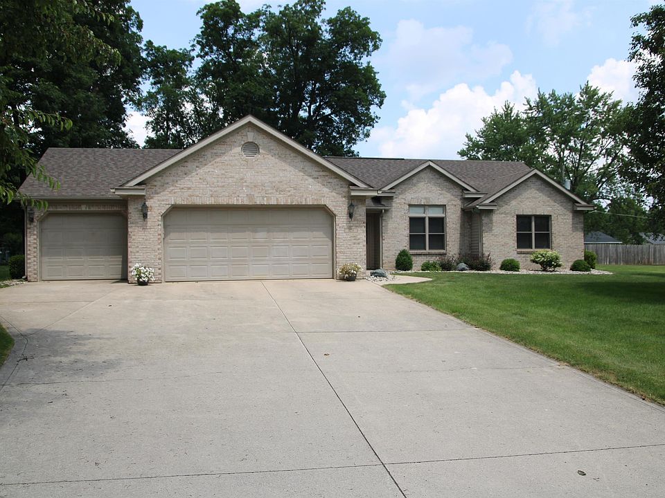 1st image of 420 Beechwood Dr