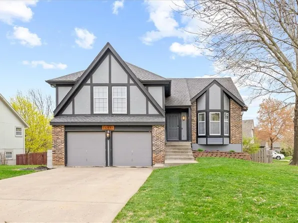 16486 W 132nd Ct, Olathe, KS 66062