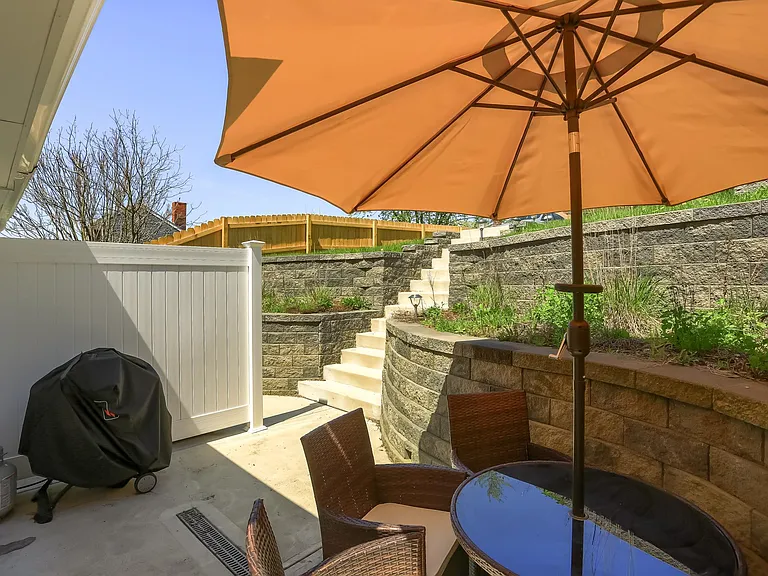 913 McCandless Ave — Photo 13